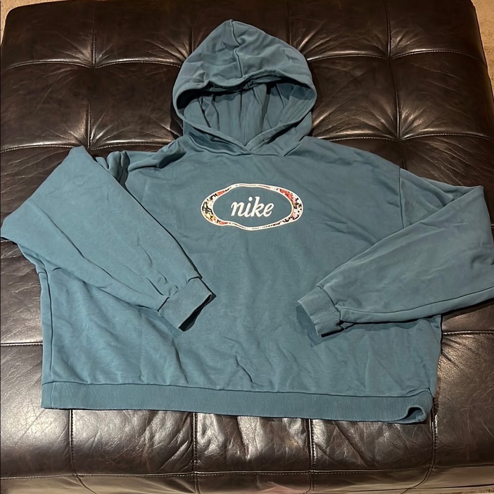 Nike Women’s XL Blue Cropped Hoodie Sweatshirt